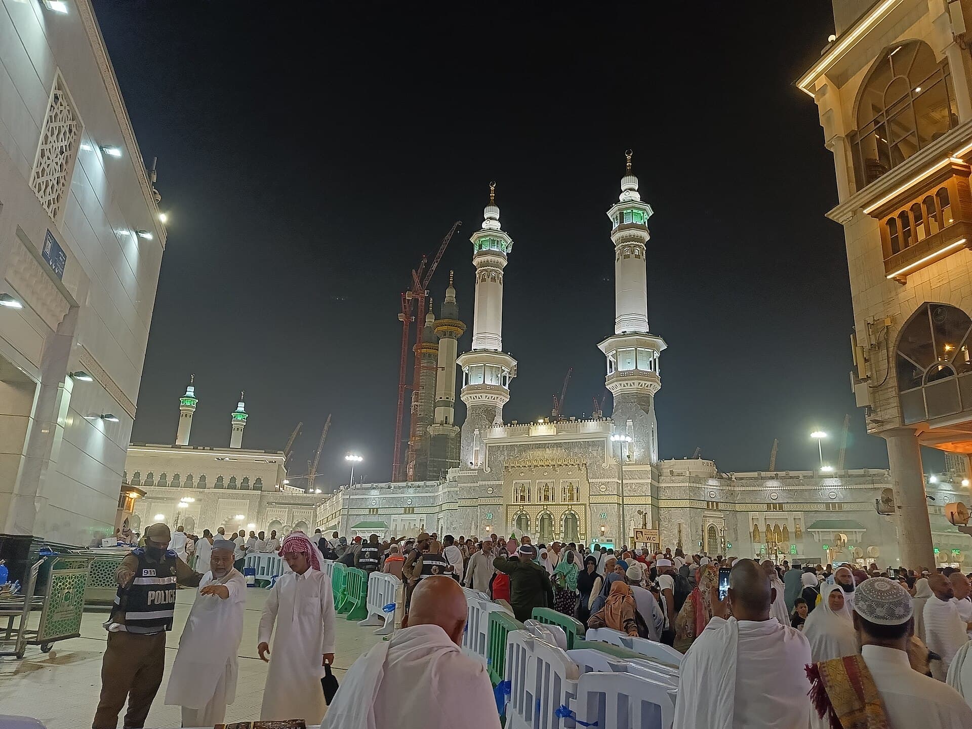 عمرة محرم — المستوى الاقتصادي